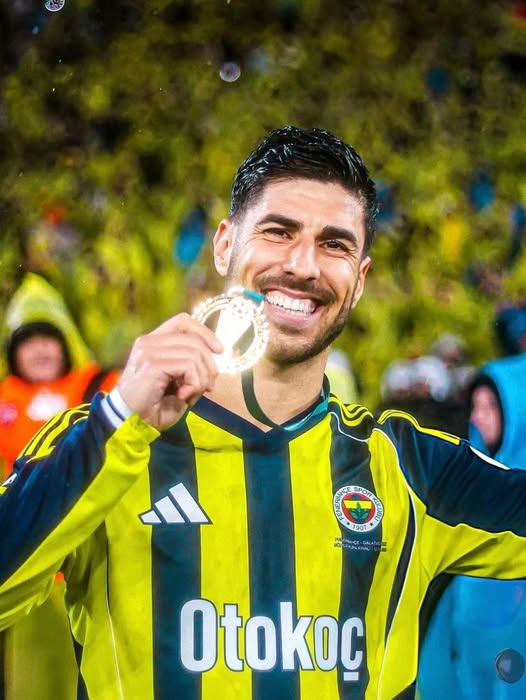 fenermarkajorg's tweet photo. Hesabını büyütmek isteyen Fenerbahçeliler bu tweet altında takipleşebilirr. https://t.co/1RxPLBm1kU