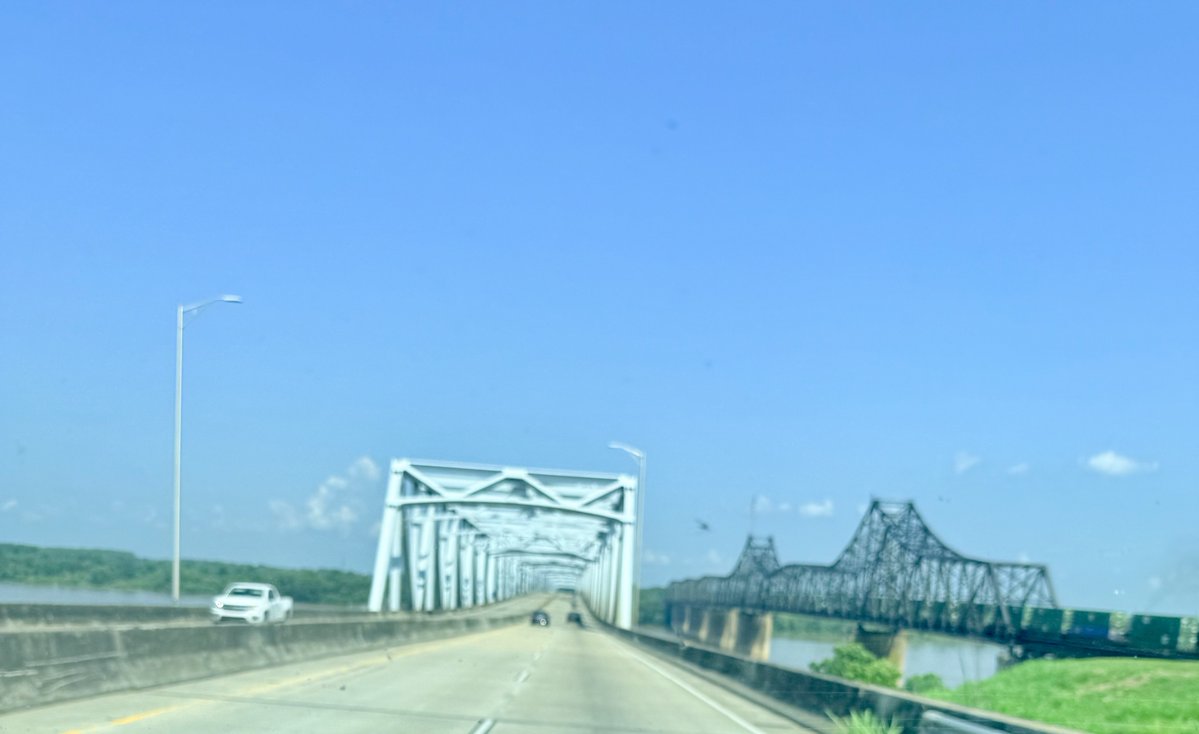 FNULNU1's tweet photo. Let's get it #Louisiana! #DaRiver https://t.co/3kPpyPlOqq