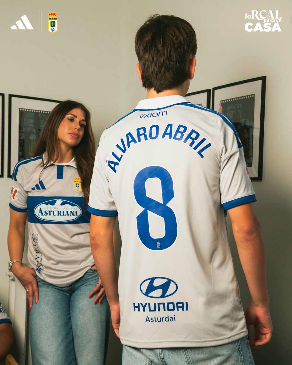 RealOviedo's tweet photo. 𝐃𝐞 𝐎𝐯𝐢𝐞𝐝𝐨 𝐩𝐚𝐫𝐚 𝐞𝐥 𝐦𝐮𝐧𝐝𝐨 🩶

@adidasfootball 
@ROtiendaoficial 
#LoRealPasaEnCasa
#RealOviedo 🔵⚪️ https://t.co/pAqWG0yctr