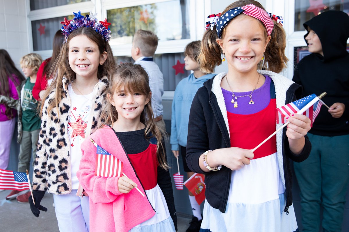 my_pcs's tweet photo. Happy #IndependenceDay! 🇺🇸 As our nation celebrates 250 years, we’re reminded of the strength found in community, service, and unity. We hope everyone enjoys a safe and wonderful holiday! https://t.co/fPDO2Q8KGE