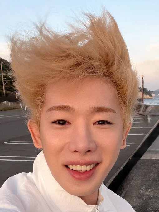 MaxWeneer's tweet photo. Never beating the Super Saiyan allegations...

#WONHO #원호 #CORE https://t.co/rLQeMOCvJi