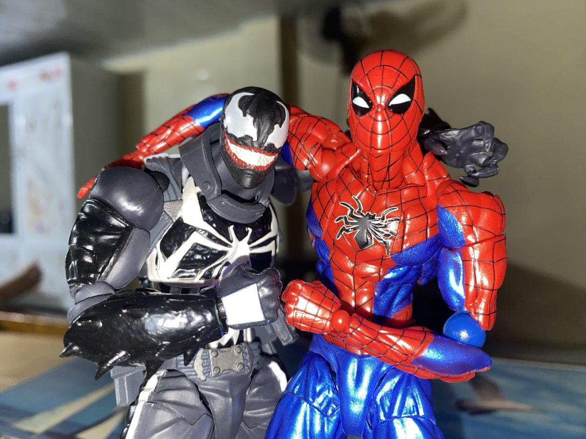 vanokazaki's tweet photo. Not the best poser or photographer out there, but man, how have I loved taking these photos. These BL were so much fun playing with man, glad I bought them. https://t.co/et5DUEJUWB