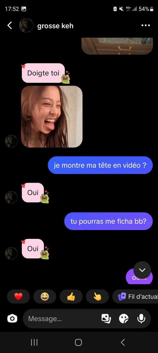 BrSurMesIrls's tweet photo. J'aime trop obéir comme un bon soumis et me faire ficha 😋❤️
#soumis #wouaf #aboie #chien #sub #ficha #leak https://t.co/FCeRMJUurP