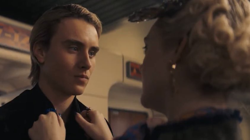 taskmasterfan's tweet photo. something something effie trinket always looking after her tributes https://t.co/WUdDZF93Df