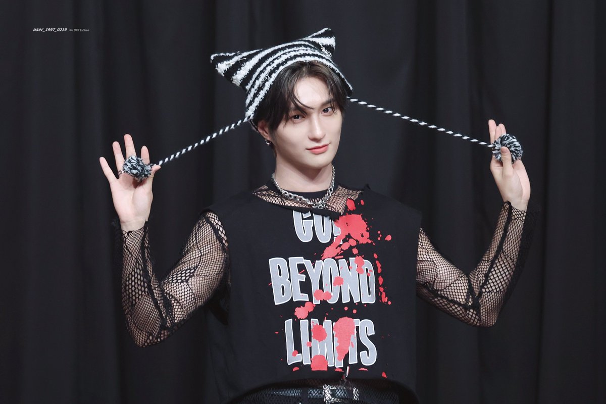 user_1997_0219's tweet photo. [𝐇𝐐] 231206 에버라인 팬싸

D-535🖤😺 #E_OTD 

#이창민 #E_CHAN #다크비 #DKB https://t.co/2c85E8j0Fy
