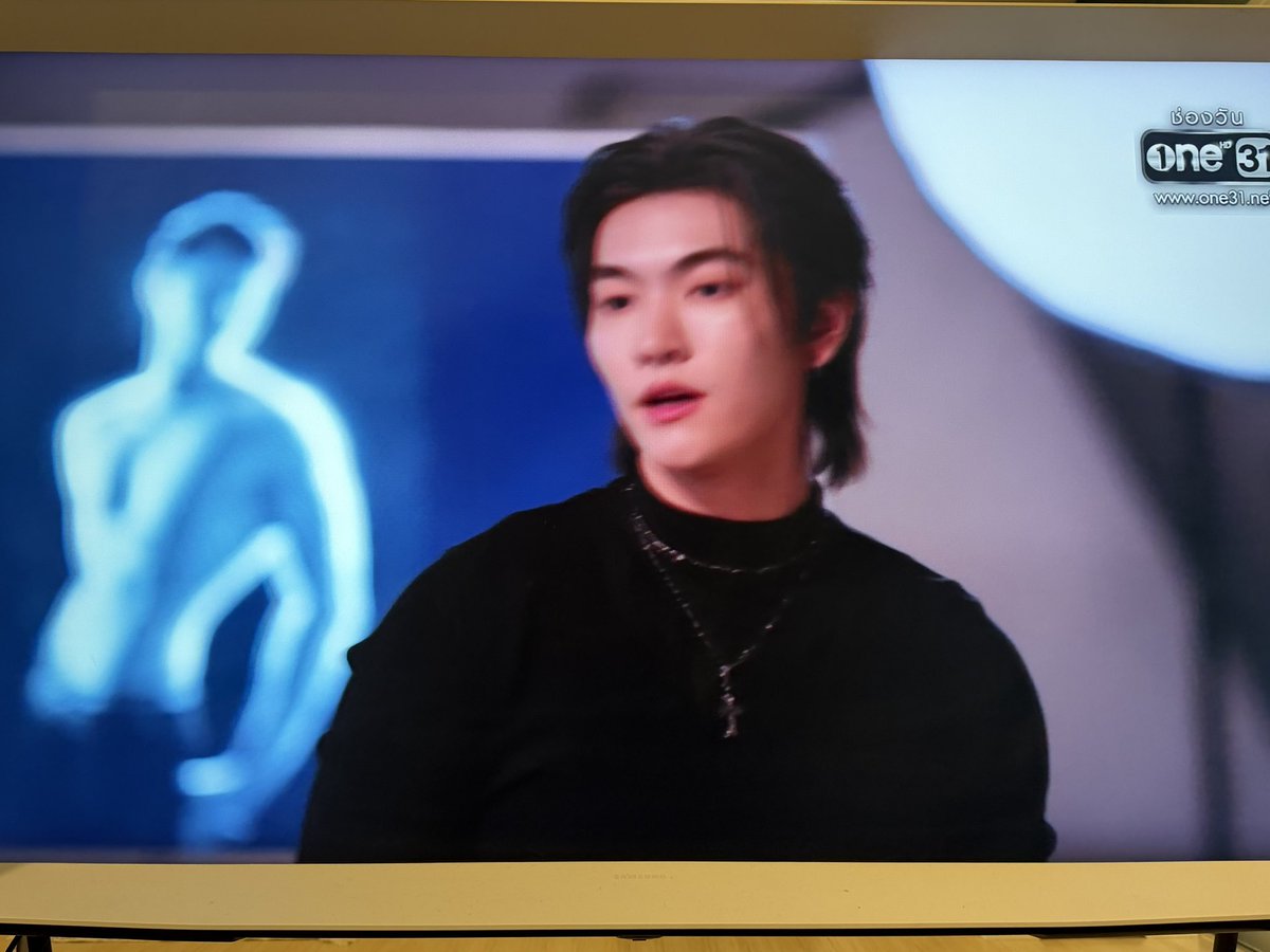 เธเธ tweet media