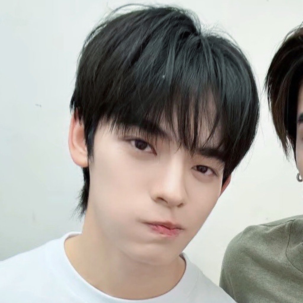 r3dm0chi's tweet photo. มาจุ้บนี่มา https://t.co/3jRmdcIEgw