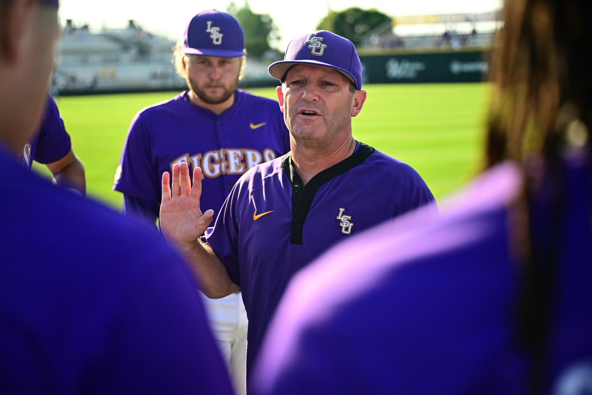 znagy20's tweet photo. Jay Johnson and Co. are navigating an unprecedented offseason in Baton Rouge.

LSU has landed a trio of Top-10 prospects via the NCAA Transfer Portal, according to Baseball America

OF Bino Watters: No. 2 overall
RHP Landon Hood: No. 3
OF Angel Laya: No. 6

Reloaded in The Boot. https://t.co/1n6fqbWeg9