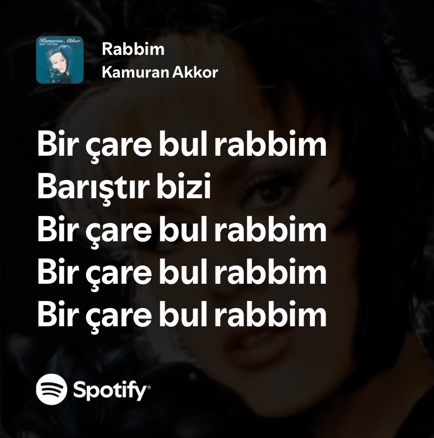 sibelwtsk's tweet photo. kavuştur rabbim saatleri https://t.co/MX8yPHZHLt