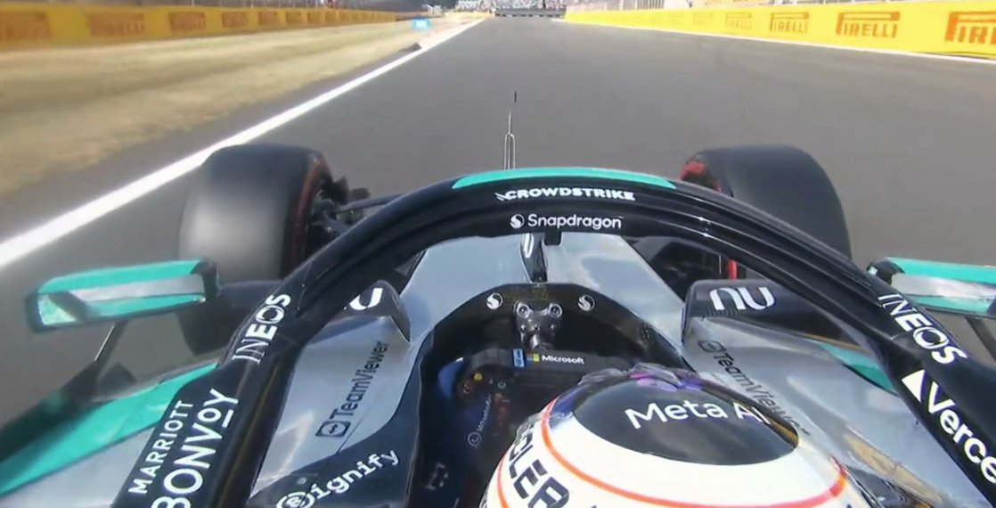 MercedesAMGPCF1's tweet photo. 🚨 Bono 🗣️"YESSS KIMII, that's Pole man"

Kimi 🗣️"Yesss come on, whoooo, yes man"

Bono 🗣️"Nice work, that was a very tidy lap"

Kimi 🗣️"Man, that last sector, that was full send"👊

Bono 🗣️"Good man, I like full send when you have it under control"

Toto 🗣️"Yeah congrats Kimi, we all like the full send, well done well done"