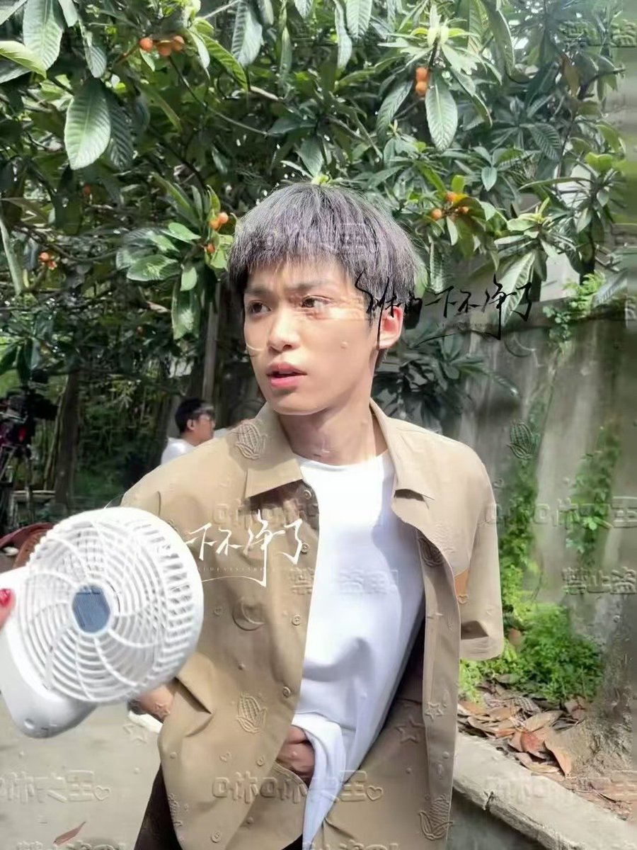 LilyMendoza1216's tweet photo. Ziyu cutie 😊🤏 https://t.co/1MJMwdqWPA