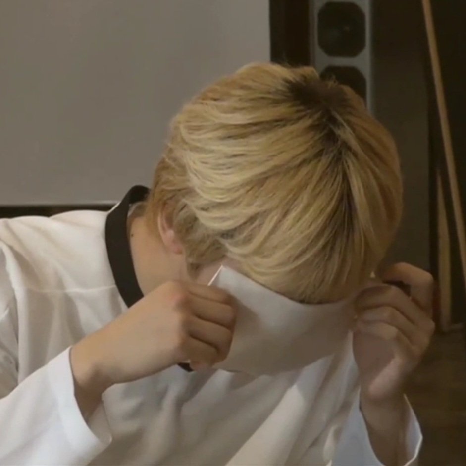 kukum82's tweet photo. 아 심장아프다 https://t.co/q4lSRg6bDn