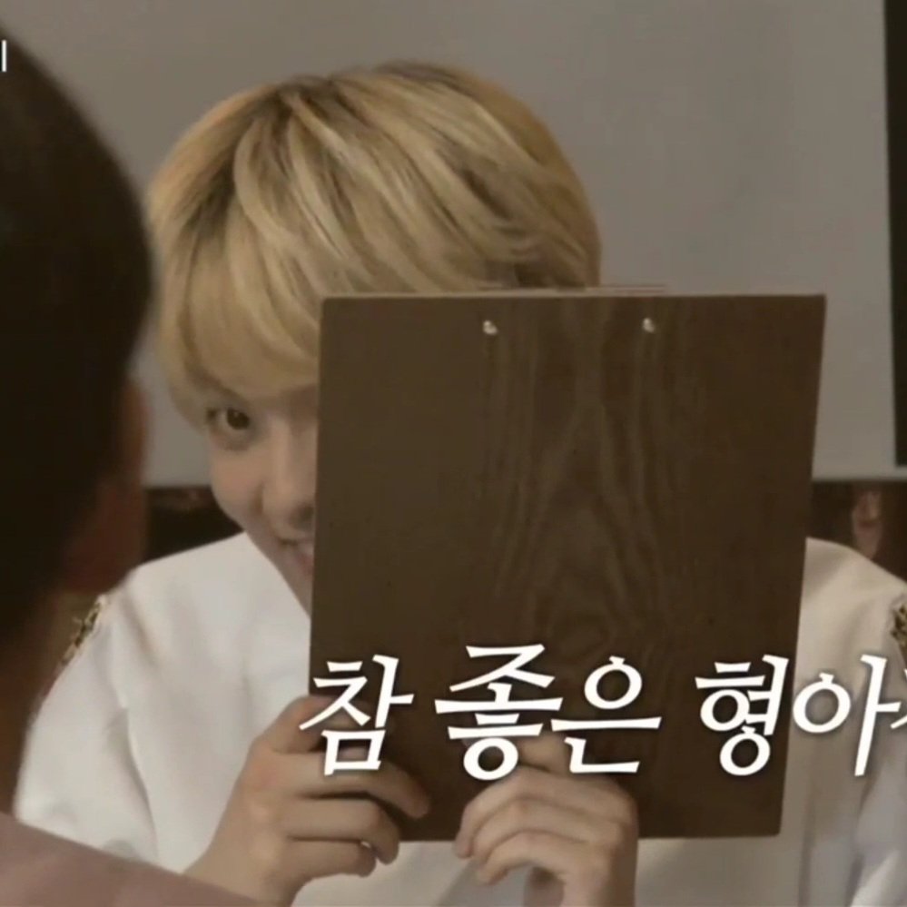 kukum82's tweet photo. 아 심장아프다 https://t.co/q4lSRg6bDn