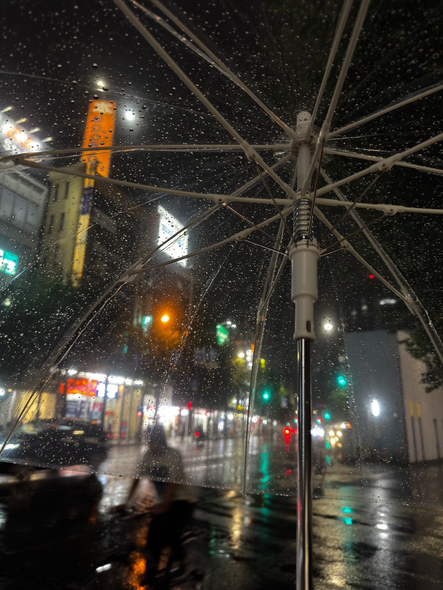 Euviridis's tweet photo. 日曜日も仕事だなんて嬉しいです
5時半起きなのに、まったく眠くならないだけですが。
早くライトラの日が来てゆっくり休みたい https://t.co/GdSmUVEFly