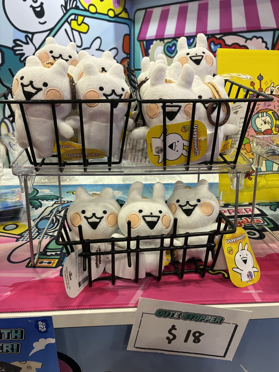 mizunoq's tweet photo. Anime ExpoのMintoブース。3年目の出展ですが過去一の大盛況。 https://t.co/lk9WxqEmRY