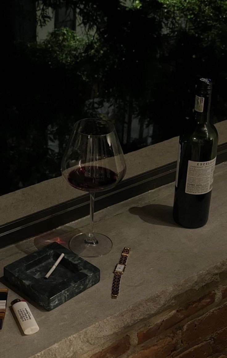 sixpackbro's tweet photo. In the velvet hush of midnight, I linger by the open bedroom window, silk sheets pooled around my waist like spilled moonlight. 

A glass of crimson wine rests in my hand, its surface catching the faint glow of distant neon, rich notes of black cherry and aged oak on every sip. https://t.co/2trvL9piyw