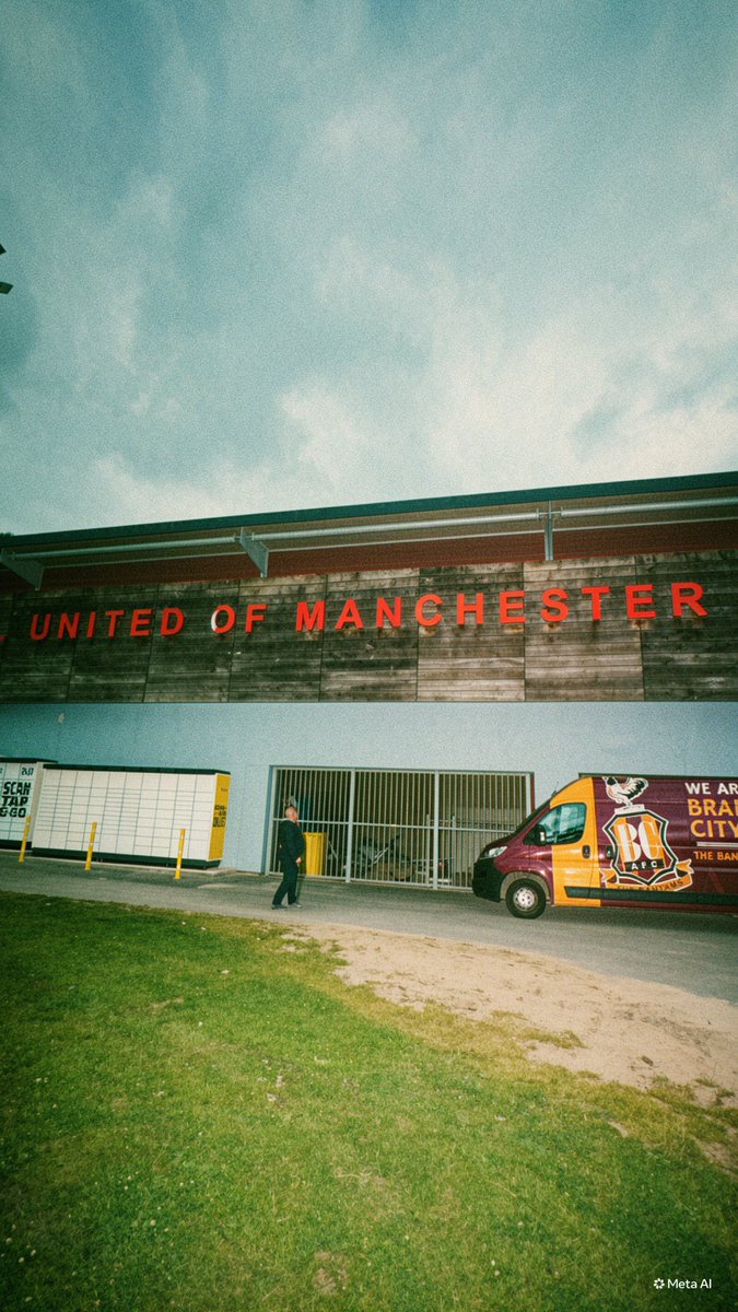 SHD_Backup's tweet photo. Always nice to kick off pre-season with a win &amp; a performance that deserved a lot more goals.👏🏼

Really impressed with young duo Oscar Lunn &amp; Harry Parr.🌟 

Two great goals by Heneghan &amp; Phillips.⚽️

Set-Piece deliveries from Davies &amp; Phillips were class.💫

Onto Halifax!🐓 https://t.co/k2FgfoB9kQ