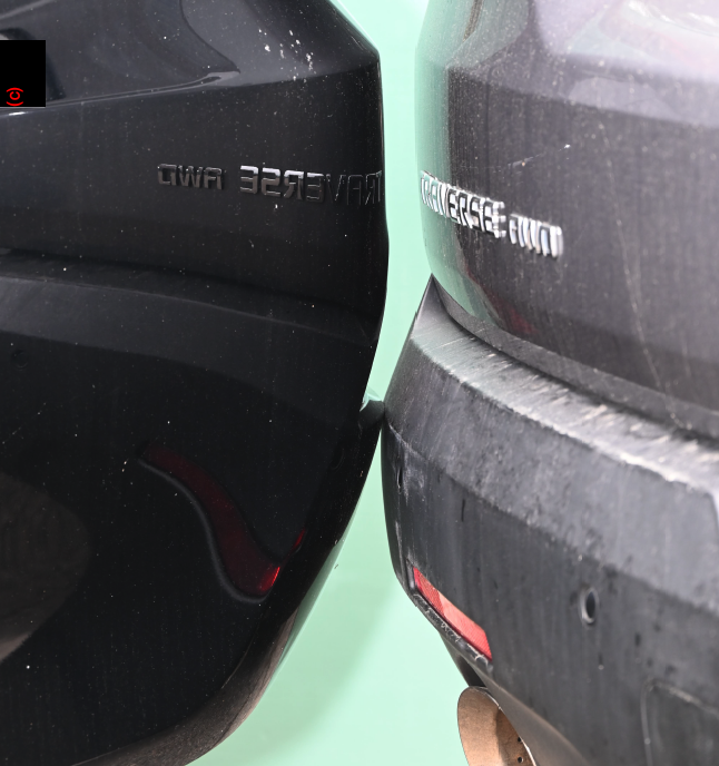 Dan_Donovan_17's tweet photo. There is a MASSIVE 2 inch gap between the Lexus taillight and the Traverse.  The alignment is off but you can clearly see that the bumpers stick out more than enough to keep the taillight from impacting without completely crushing the bumpers. https://t.co/DMWp4pvTj2