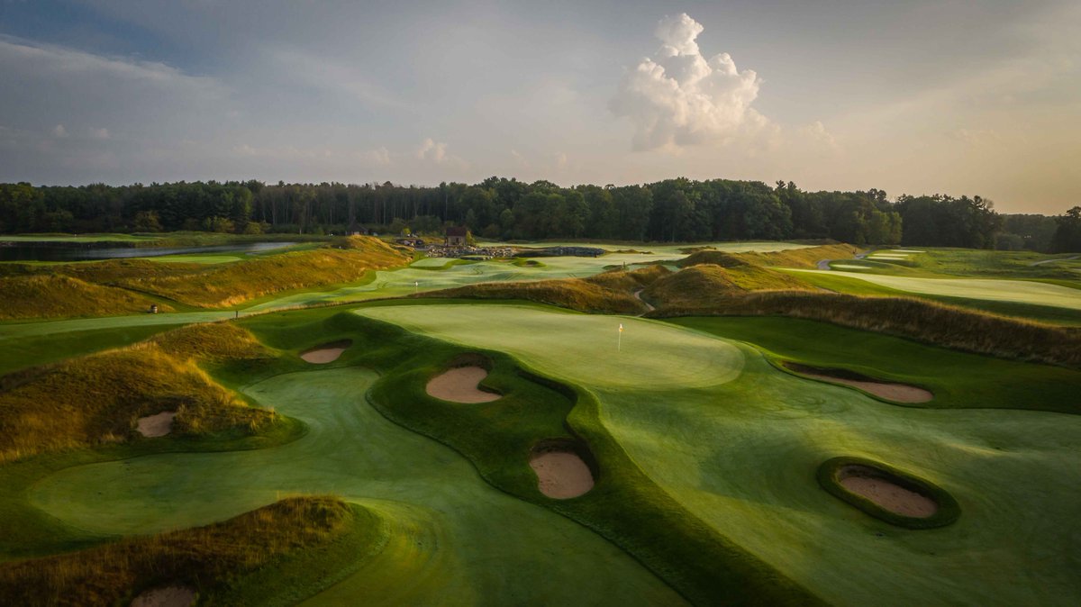 patrickjkoenig's tweet photo. Since there is nothing more American than a great par 3 golf course. For America's 250th birthday, I ranked the top 17 best par 3 golf courses in The United States. Check it: https://t.co/zlE8lwlbob https://t.co/KiKxpYlThp