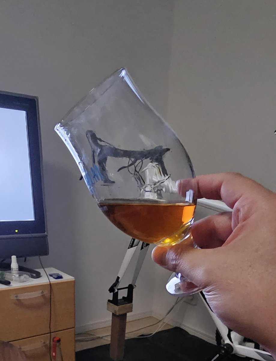 takkun503's tweet photo. 久しぶりに自家製梅酒飲んでみいたけど…意外に美味しくてw https://t.co/WcIPdjRkTq