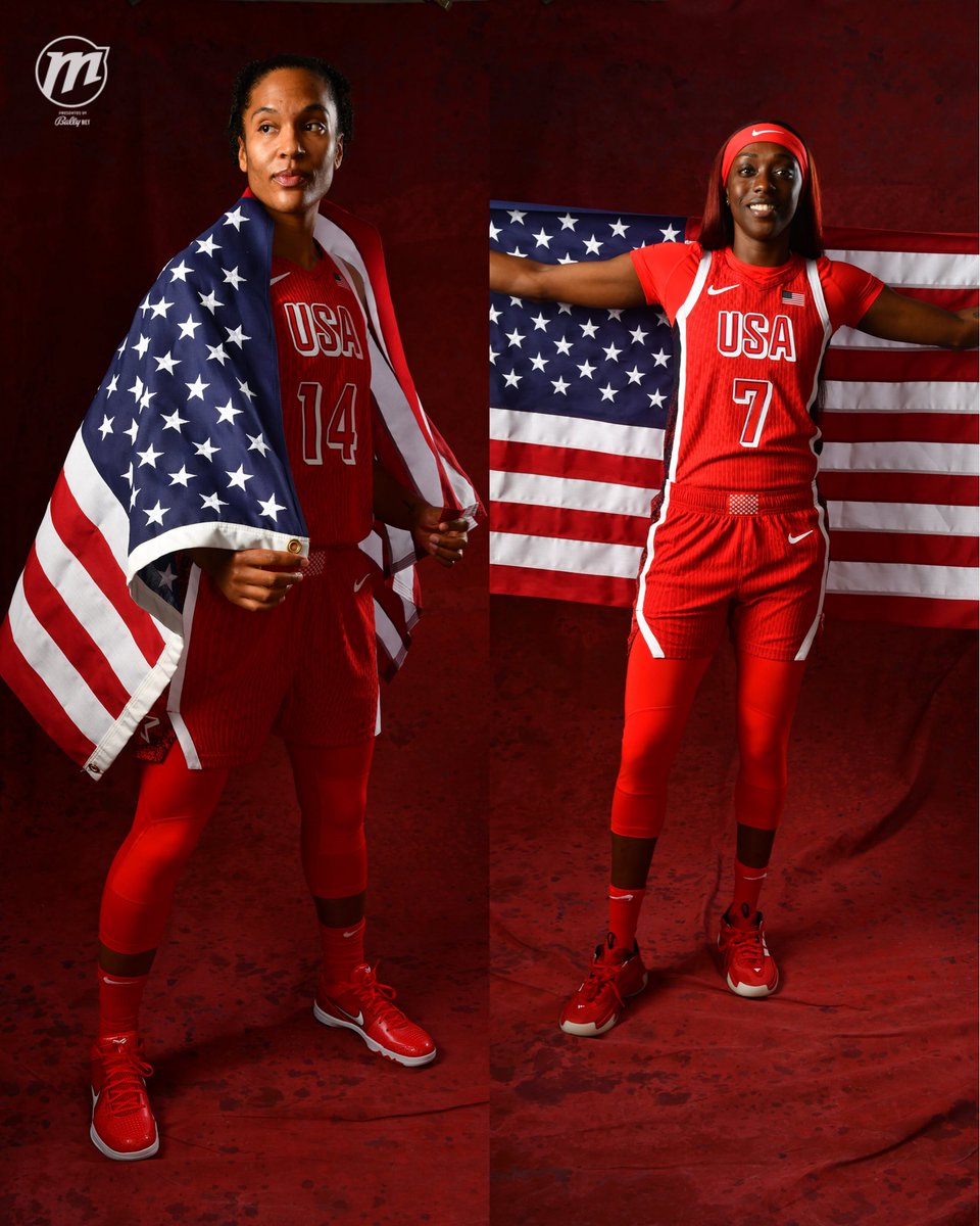 PhoenixMercury's tweet photo. Happy Fourth of July from the Mercury! 🇺🇸 🥇 https://t.co/wfDUO83eNT