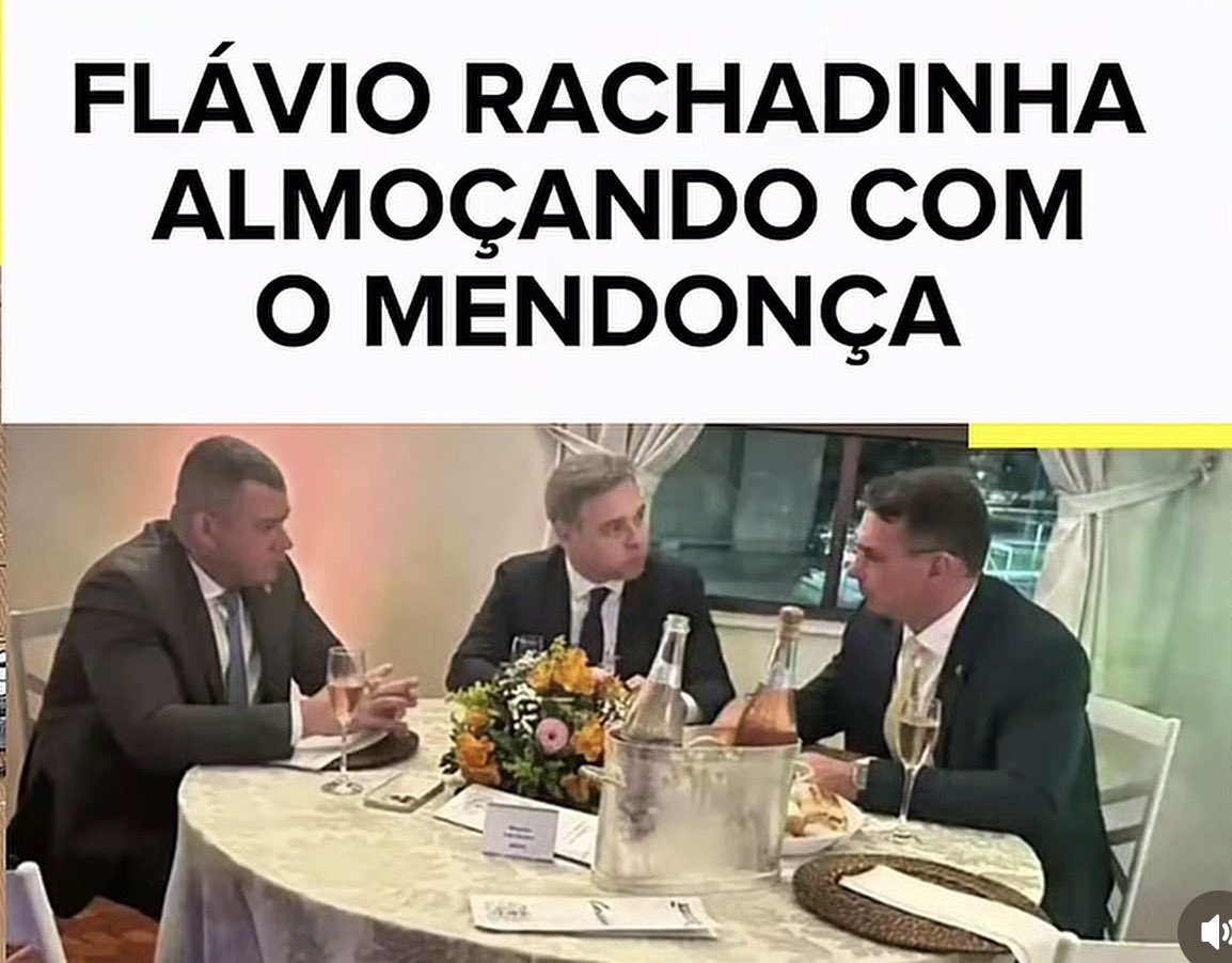 AMulhersol's tweet photo. Desinformação da esquerda kkkk O registro em questão retrata um JANTAR promovido pela Abrajuc,  08 de 24. O ministro André Mendonça e o ministro do TST, Ives Gandra Filho participaram como palestrantes em um formato de "talk show". O senador Flávio Bolsonaro é advogado. https://t.co/nWL4StzlcT