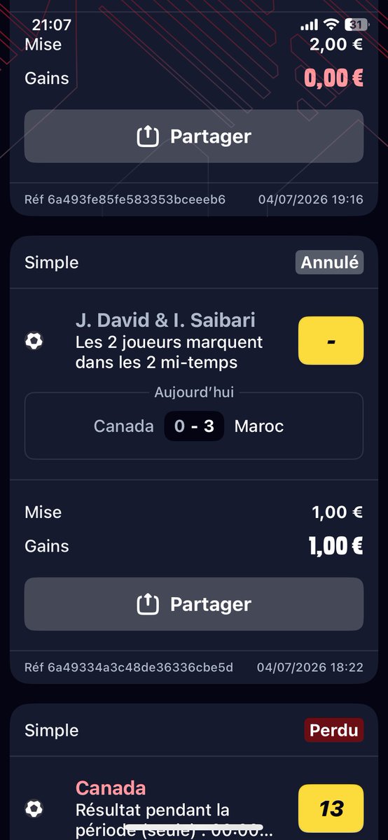 SoutiensG's tweet photo. @Betclic à quand un geste commercial sur les joueurs sortit sur blessure ?? Soit remboursé, soit son remplaçant prend sa place, c'est le minimum ! En 2 matchs les 2 blessures de Cordoba et Saïbari me niquent plus de 150€. Le seul remboursé sur Saibari c'est un pari à 1€ !! https://t.co/kt42n45zrr
