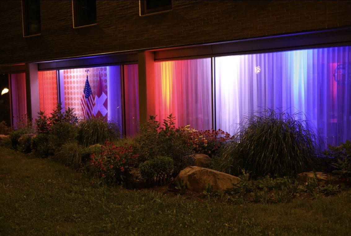 SwissEmbassyUSA's tweet photo. Happy 4th of July and 250 years of the United States! 🇺🇸🎆

We illuminated the Embassy of Switzerland in the U.S. to celebrate our American friends. Stop by to see a display of the historic Treaty of Friendship, Commerce and Extradition. 🇨🇭🤝🇺🇸
Thank you @USNatArchives! #America https://t.co/mrYD5w5jIv