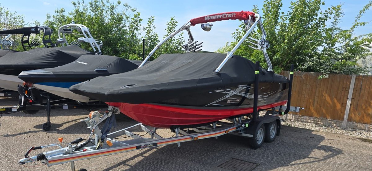 UKBoatSales's tweet photo. Ad: For Sale - Mastercraft X2 Ski Boat 2007/8- 2026 SBS Trailer - 5.7 Vortec Indmar V8 - https://t.co/mToCHVyUAD <<--More #Mastercraft #SkiBoat https://t.co/NG0xh3x929
