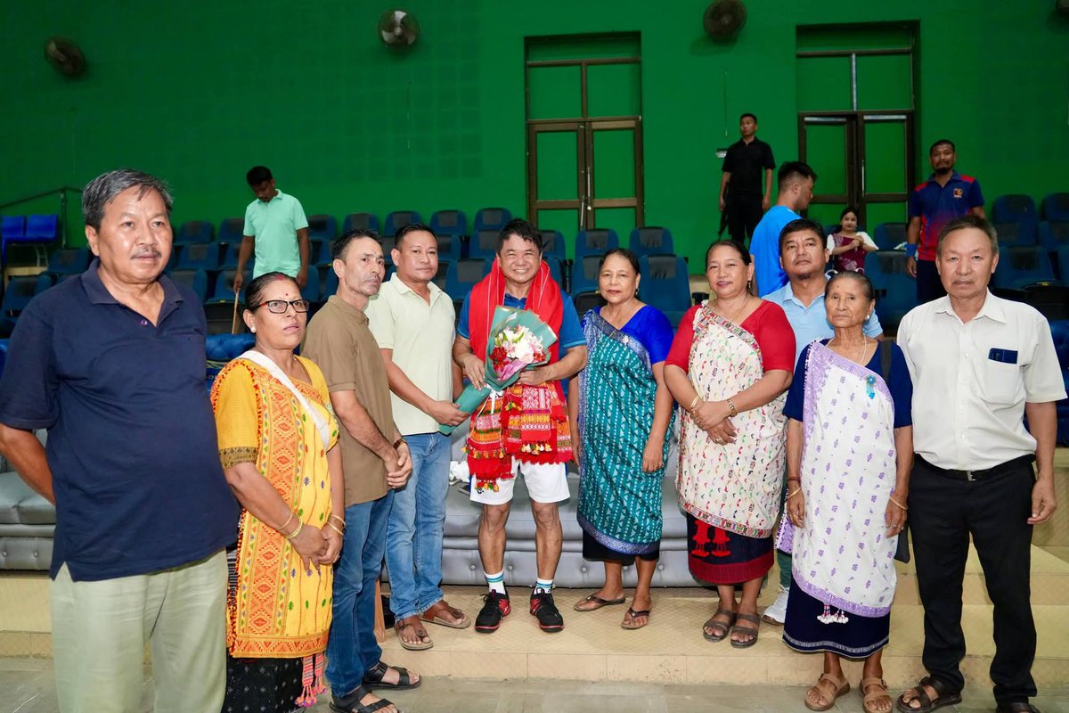 TuliramRonghang's tweet photo. Thank you all for coming and sharing your thoughts today! 

@himantabiswa #kadomTerangpi https://t.co/MJtPWMCwcw