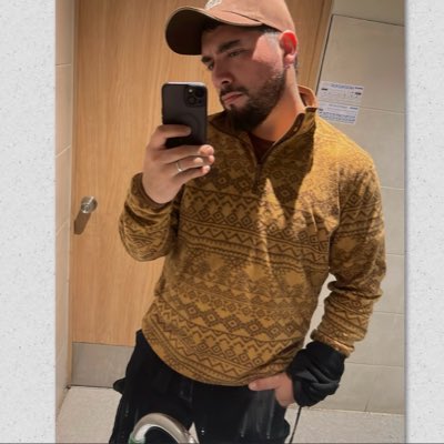Basty_Glezz's tweet photo. #NuevaFotoDePerfil https://t.co/oU8p34P99h