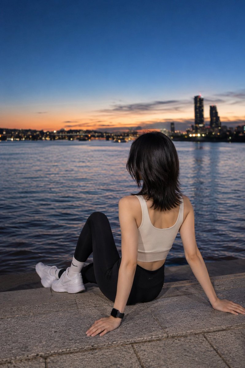 iamsoriai's tweet photo. Han River running weekend 🏃‍♀️
Ended with a cold beer https://t.co/r3ayaQkc3b