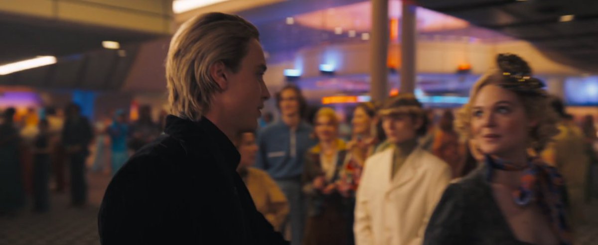 melgaarc__'s tweet photo. the way HE approaches HER because he knows that even if she's Capitol, she's not evil. 
haymitch knows he's safe with effie, just like katniss knew she was safe with her too https://t.co/mAqwRF2QF9