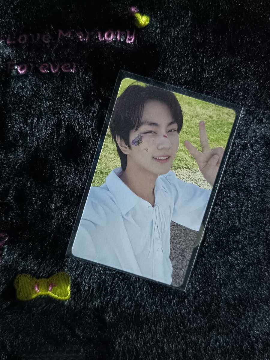 jjkeukeu's tweet photo. WTS LFB PH 
ENHYPEN Dimension: Answer Album Photocard (Yet Version) - Jungwon

• Price: ₱200ea - (3 stock available) 
• Condition: Mint/Clean condition (No noticeable scratches or dents, can provide video condition upon request)
• Availability: On-hand and ready to ship. https://t.co/3AbVEsXwZm