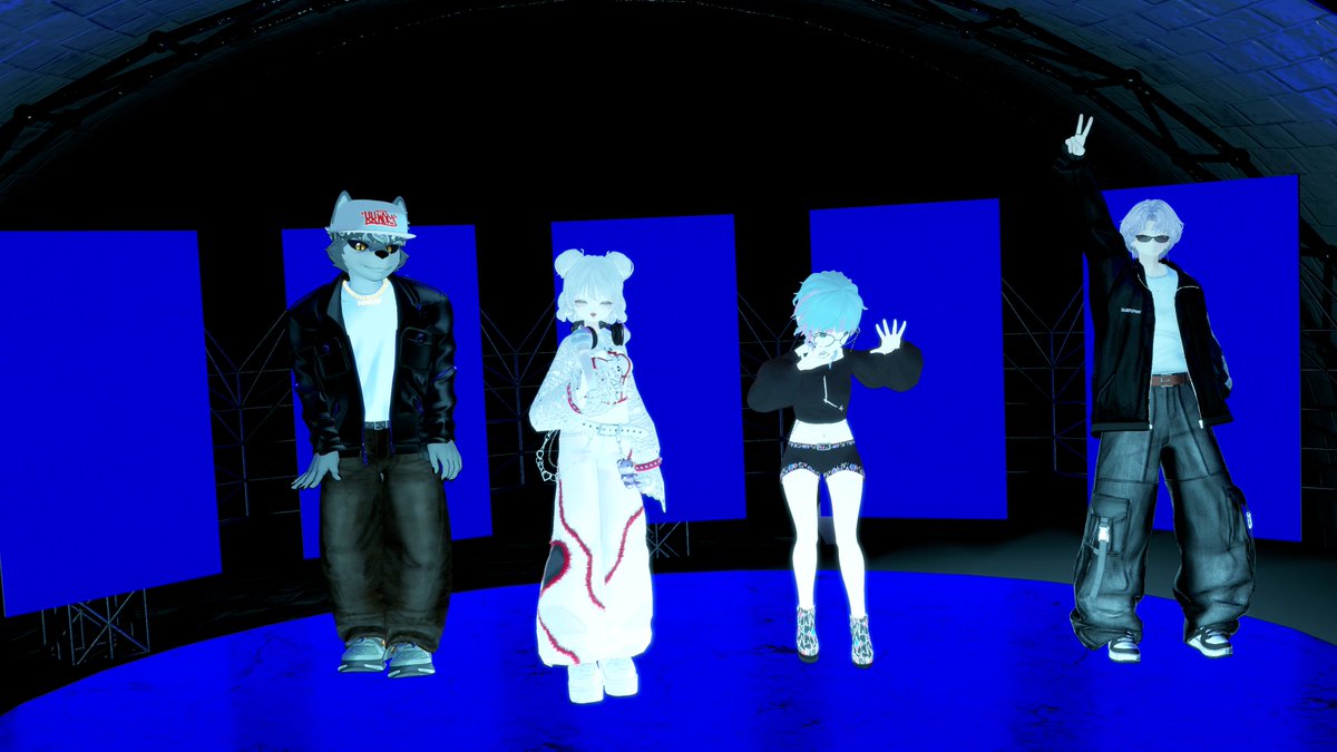 urataka15's tweet photo. #VRCレミニセンス Re:MINISCENCE Vol.04 二重性
良かった！独自の世界観
マジで真っ暗！写真撮るのむずかったー
#VRChat https://t.co/1JSa99c95z