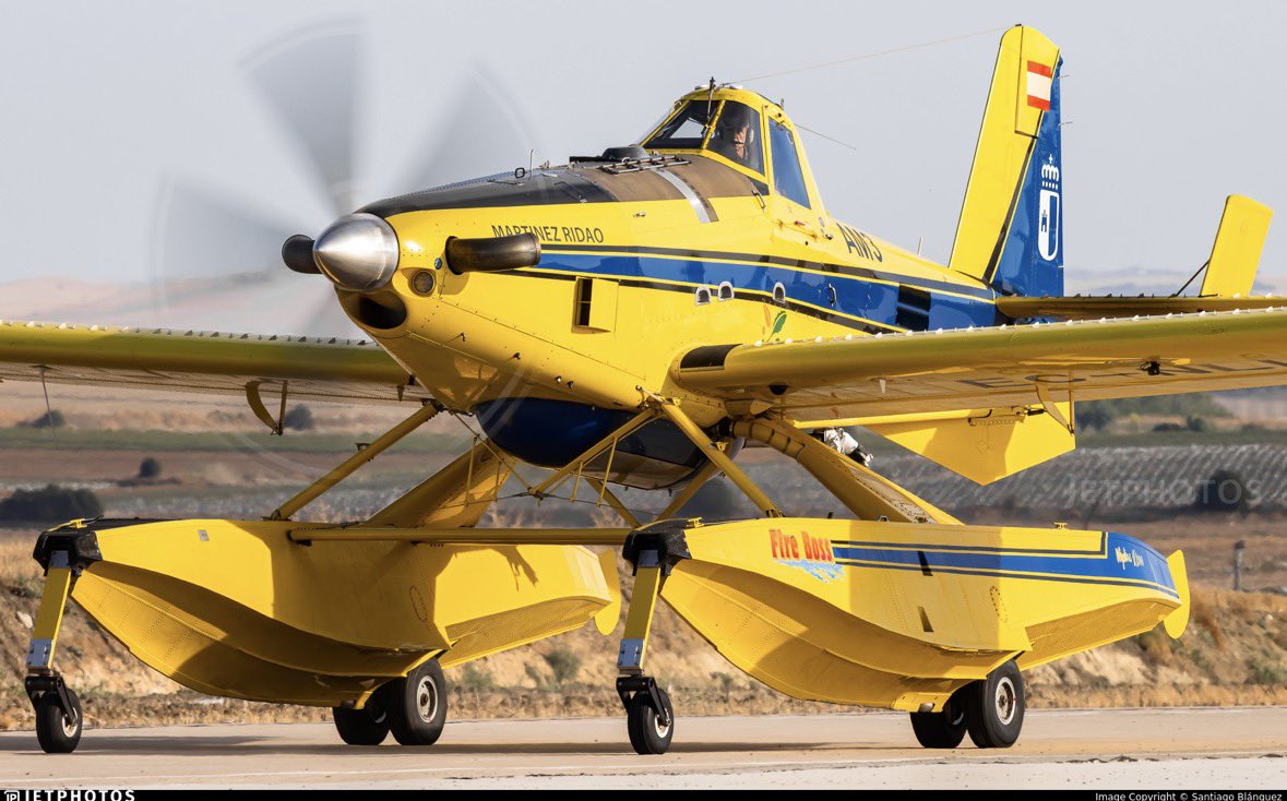 AereoAragon's tweet photo. Tenemos a un AirTractor anfibio en la vertical De Fuentes de Ebro que viene del sur. Seguro que viene a ayudar a algún incendio, veremos dónde va. https://t.co/NZXCZfnTln