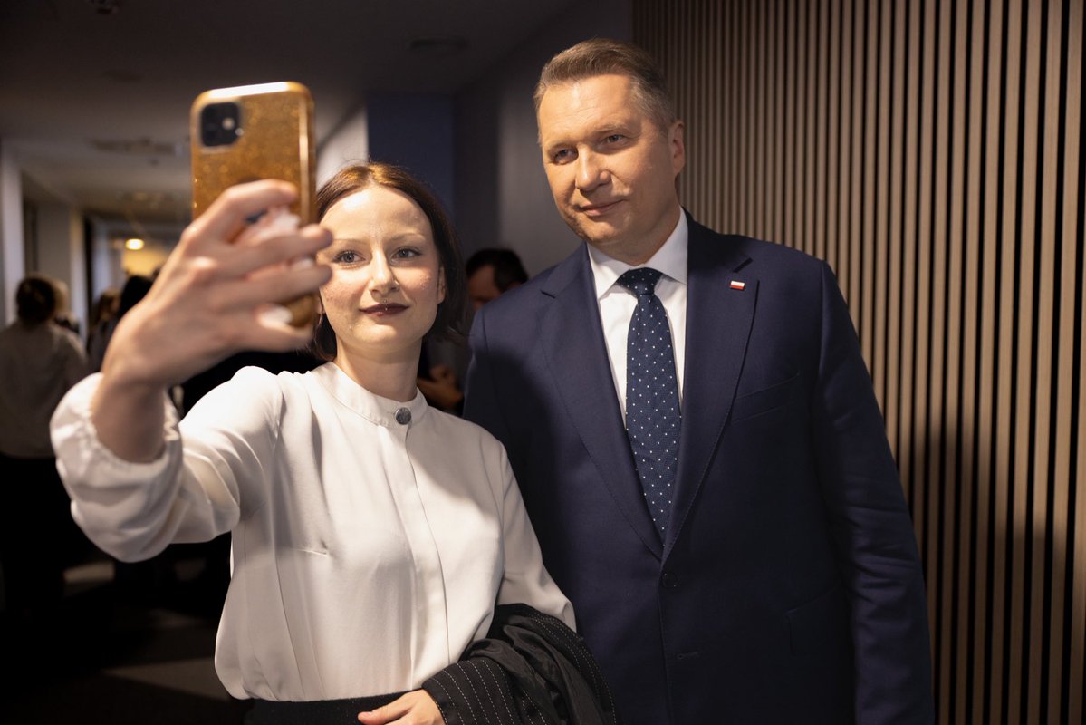 MCirkot's tweet photo. 🇵🇱 Za nami konferencja programowa @pisorgpl Alternatywa 2.0 | Rodzina, edukacja, demografia! https://t.co/56QE5BMXtI