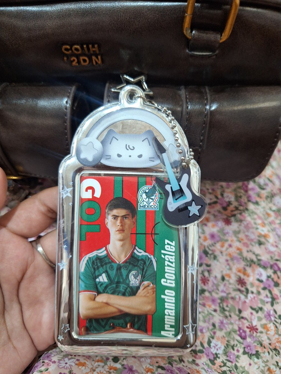 becs 🇲🇽ッ tweet media