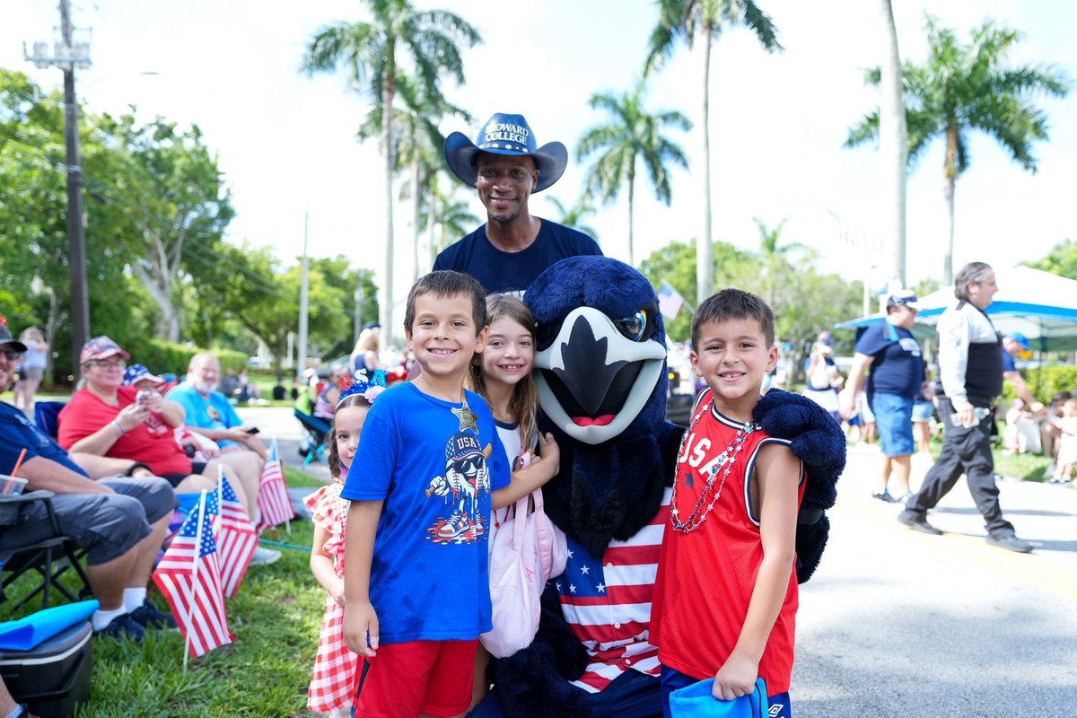 BrowardCollege's tweet photo. Broward College took part in the City of Plantation Independence Day Parade this morning with President @ToreyAlston and a decorated BC truck celebrating community spirit and Independence Day weekend. 🇺🇸
#BrowardCollege #BCProud #FourthOfJuly @PlantationFLA https://t.co/iLBuuyloFW