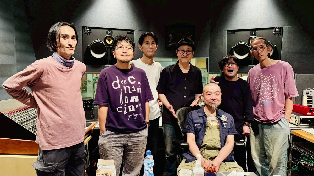 hiderow_arriba's tweet photo. CENTRALアルバムレコーディング、ホーンとコーラスまで完了！あとはボーカルを残すのみ。
しかし今回はさらにいいぞ😍ほんとにいいぞぉおおお😍😍😍
Flower Records,Music O.A.K.,Sound Studio Daliさまいつも本当にありがとうございます🙏✨ https://t.co/8Odvyre05Q