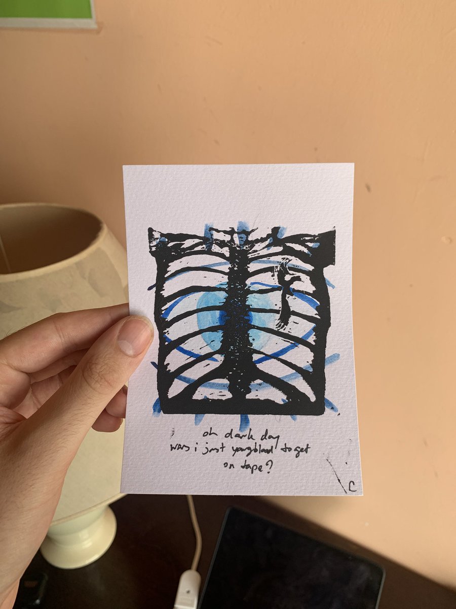 queenofblvr's tweet photo. just got this from oomf 😭 @highlandchurn ilysm 💙🩻 https://t.co/8pvsZ3Ko2D