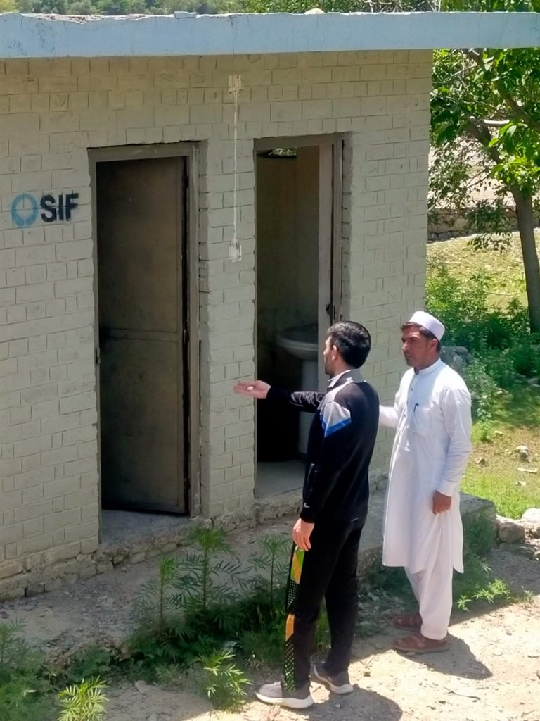 HarfeArif's tweet photo. Today reinforced a lesson I will always carry: when civil servants genuinely listen to people and involve them in solving their own problems, extraordinary things happen. 1/3 https://t.co/NXTtUgPKwq