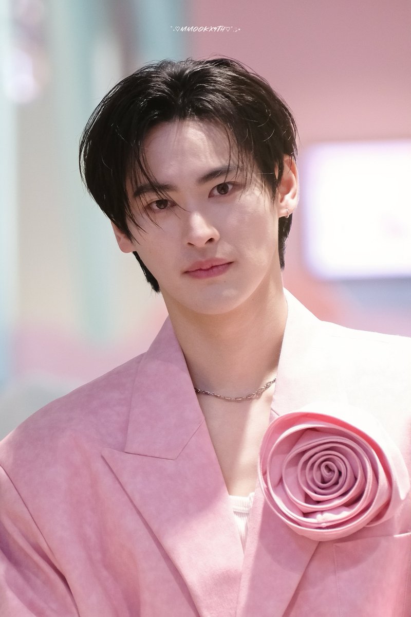 charee_ms's tweet photo. พิเก้าปล่อยคิวให้งุ้งงิ้งแล้ววว
คิดถึงที่สุดเลยคับบบ 🥺💖

KAO X TOFU FESTIVAL
#JOJISunscreenxKAO
꒰ #number_9th | @numberx9th  ꒱⭑.ᐟ https://t.co/mYhhwYcpJE