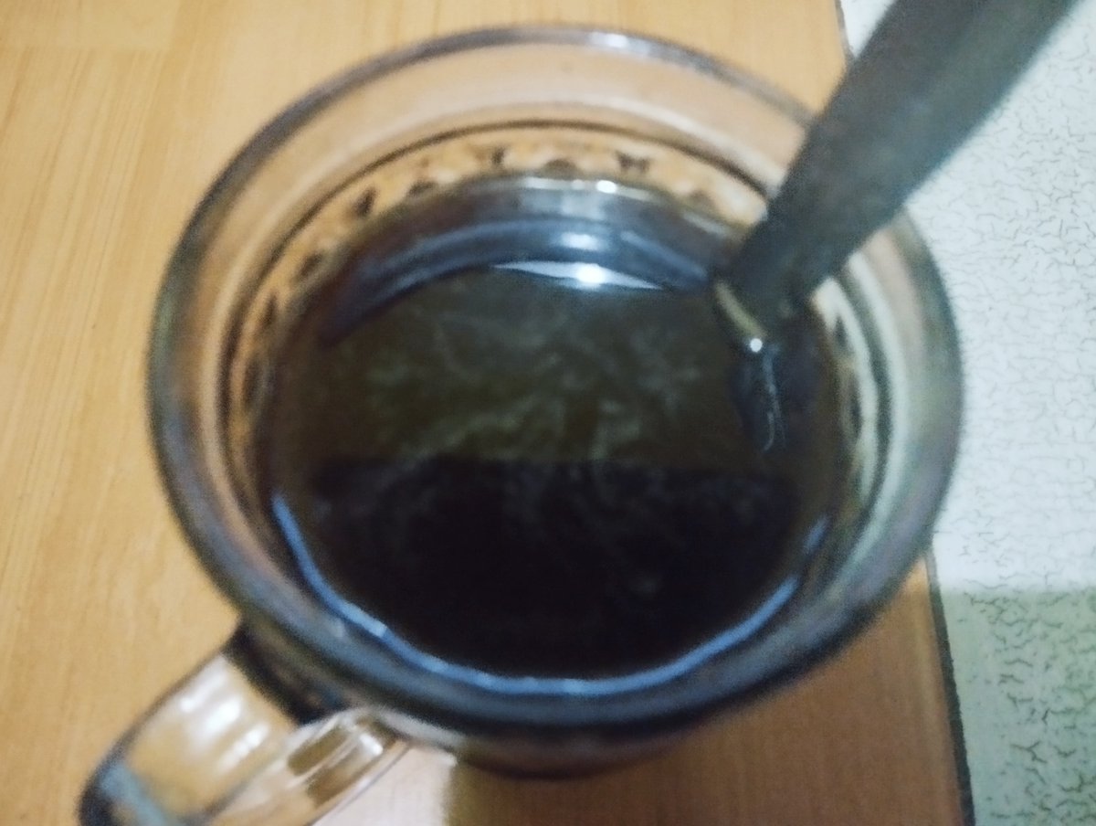 dlamenian's tweet photo. 🥨 Ian study fun progress 📚✏ {4/7/26}

hari ini aku masih lanjut mencatat materi funda B.Indo (sampai besok juga masih fokus mencatat), sambil dipelajari sedikit² ditemani kopi yang aku minum w my cousin 😴 https://t.co/ZHxcLO4y47