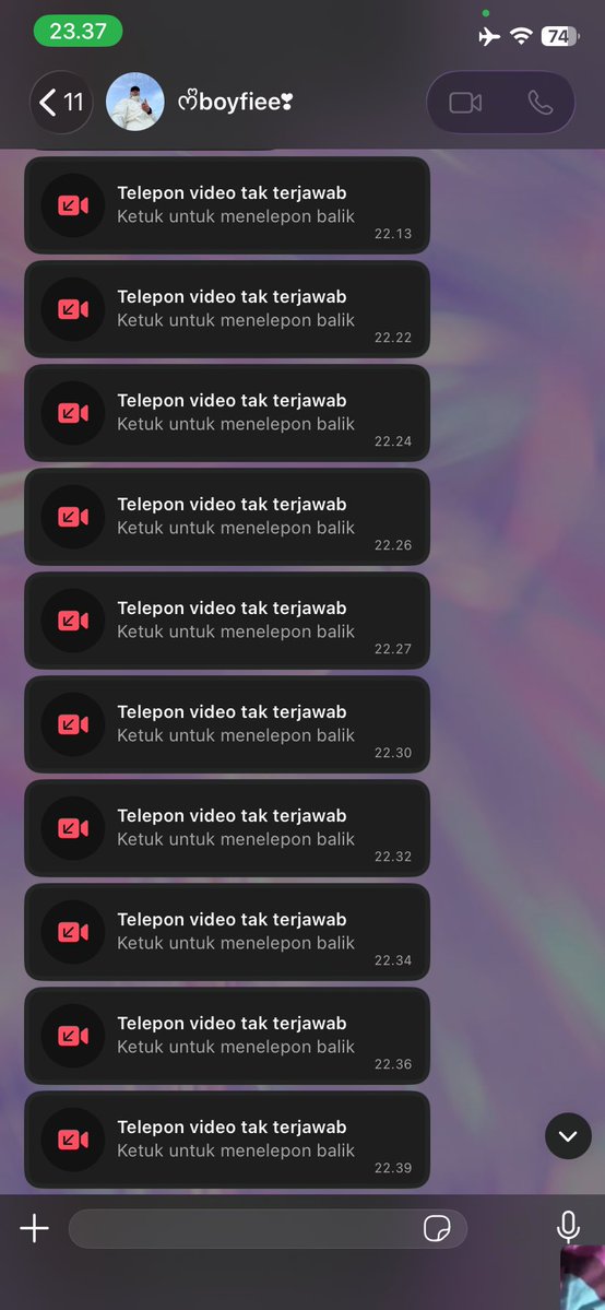 juuiijuu_'s tweet photo. ohh ternyataa gini ya rasanya kalo lagi marah dicariiin? heehehe https://t.co/8lykO1YlE6