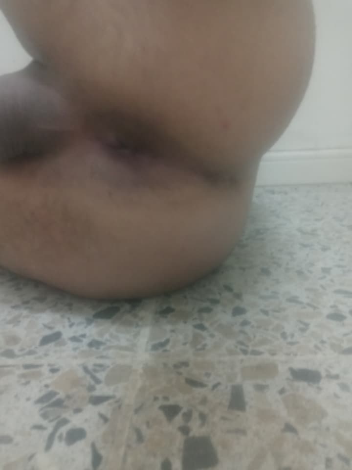 ongtga's tweet photo. مين يبادلني ينيكني وانيكه ويحب لبس البنات يدخل خاص https://t.co/nXisvVcDb4