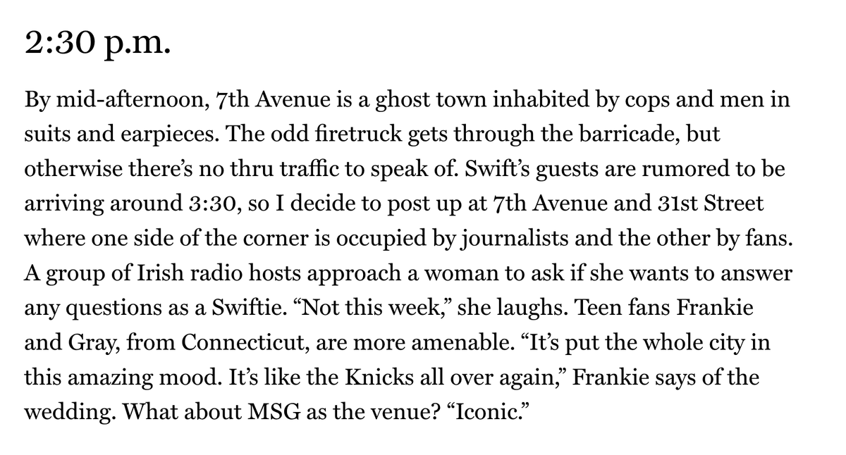 hantalkstaylor's tweet photo. the way people around msg were literally unbothered unlike people on twitter yelling about nyc from their home in idaho lol https://t.co/WthdoTs8V1