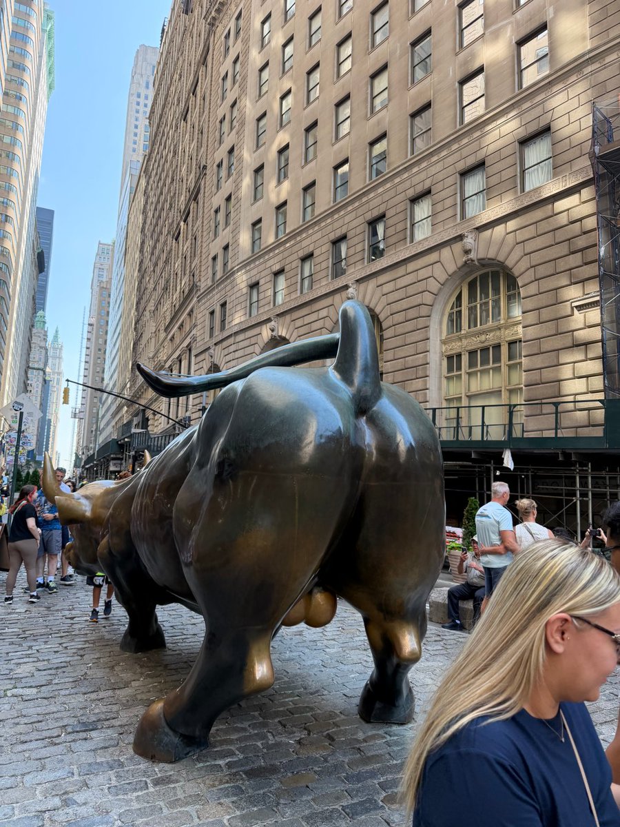 cherrynote_88's tweet photo. Wall Street full of unstoppable momentum https://t.co/YG8V61eh8C