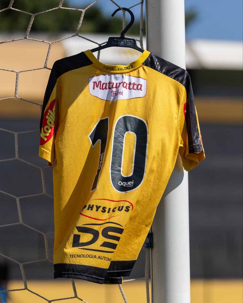 novorizontino's tweet photo. 🟨⬛️ O Jorjão já está pronto para receber você, torcedor! 
Venha apoiar e torcer junto com a gente em busca de mais uma vitória do Tigre do Vale! 

📸 Juan Rodrigues / Novorizontino 

#PaixãoPeloNovorizontino #PraCimaNovorizontino #BrasileirãoB https://t.co/b3ctdSnc6u