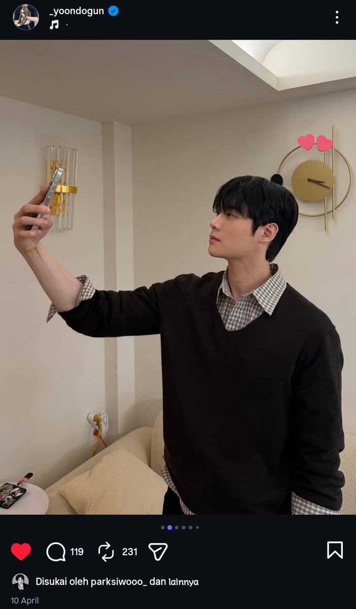 jmrjluv_'s tweet photo. Sebelom drama nya rilis juga udah se pacaran itu bjir abang Dogun ama adek Siwoo. Ampe lovestagram gini 😝 tapi postingan nya adek yang ini, udah gk ada. Entah di arsip or di delete, idk. Padahal se cocok itu ya ama abang 🤤 #검사실의제안 #TheProsecutorsProposal https://t.co/i0mwqde9i5